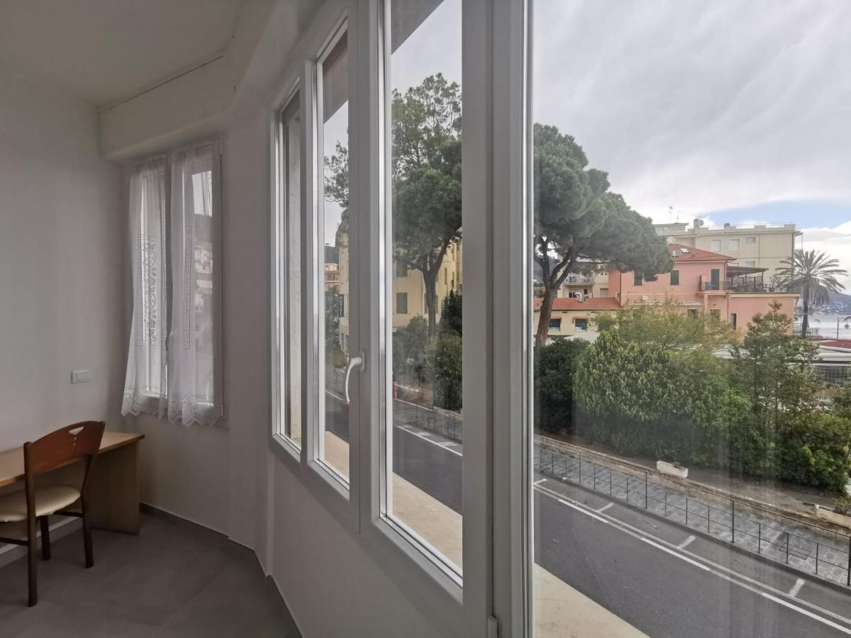 Affittacamere Montecarlo Laigueglia Exterior photo